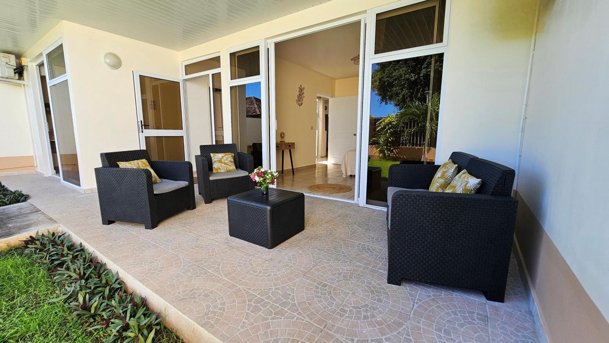 Cozy House In A Private Complex Paea Exterior foto