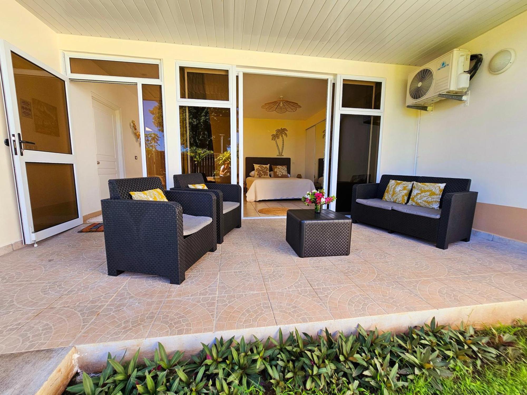 Cozy House In A Private Complex Paea Exterior foto